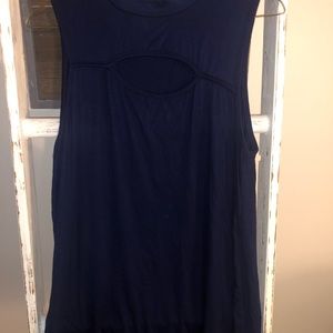 Women’s size L tops